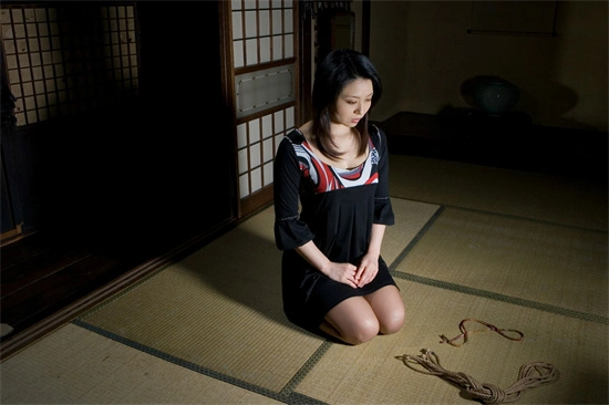 西檬之家-Sub是什么：BDSM支配臣服关系中的核心角色解析