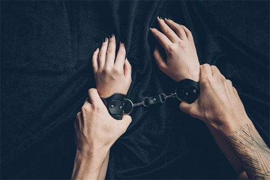 西檬之家-PE权力交换是什么？BDSM新人必读指南